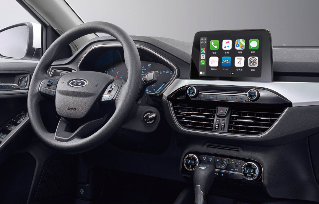 SMALL_【圖四】讓心情隨音樂律動－Ford SYNC3 娛樂通訊整合系統能夠支援Apple CarPlay及Android Auto